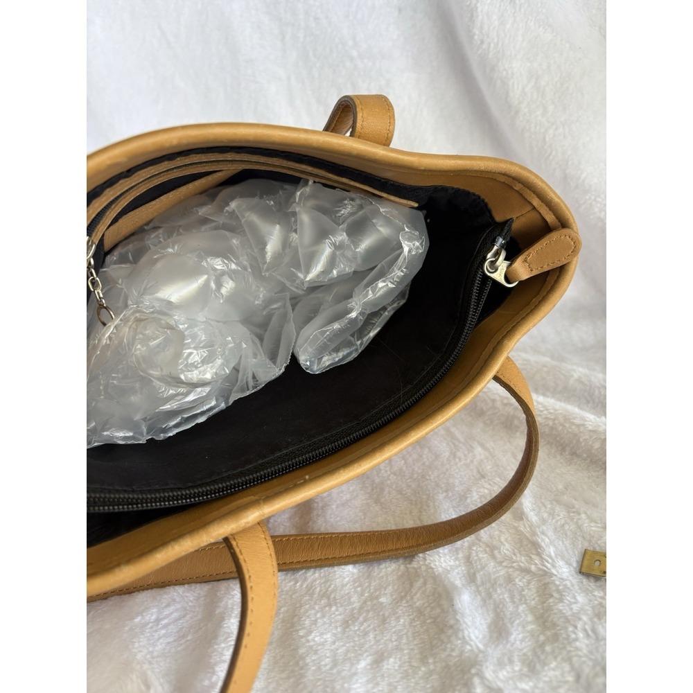 Vintage COACH Mini Lunch Tote Mustard Yellow Leather Bag 9077 90s Costa Rica - Picture 9 of 16